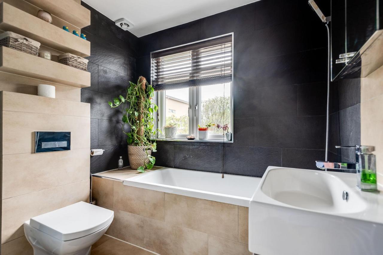 Orchard - 3 Bedroom House Headington & Parking & Garden Оксфорд Экстерьер фото